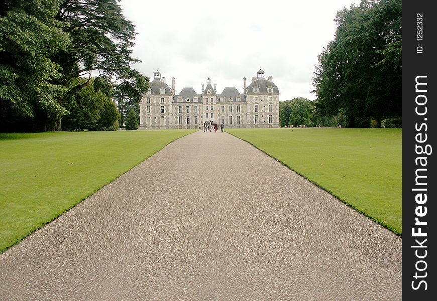 Cheverny, one of the most beautiful castle of the Loire Valley. Cheverny, one of the most beautiful castle of the Loire Valley.