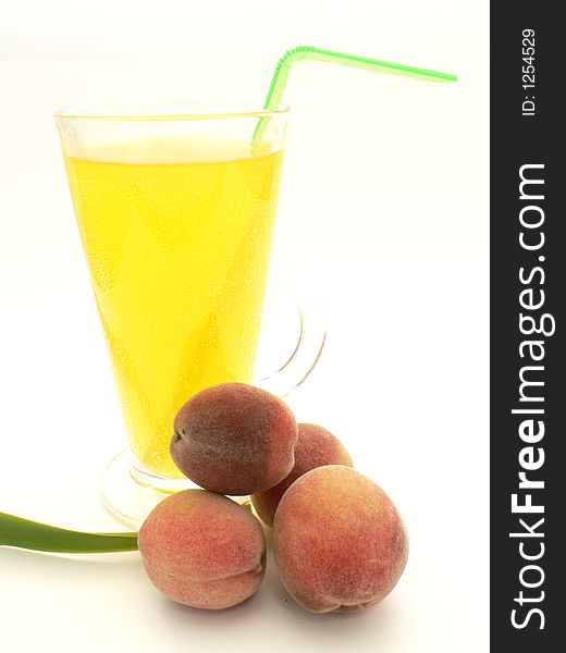 Peach (sweet fruit) sammer fruit