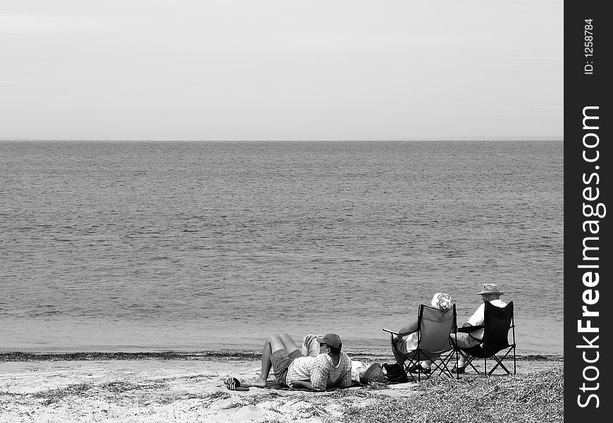 Family day at the beach