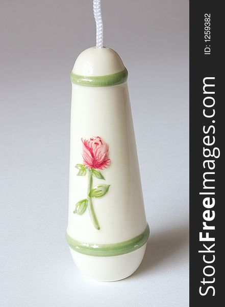 Delicate rose decorated ceramic lightpull