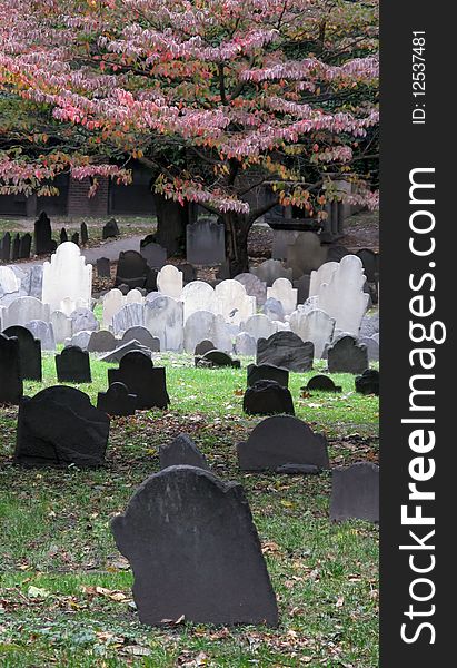 Granary burial ground in downtown boston, massachusetts. Granary burial ground in downtown boston, massachusetts