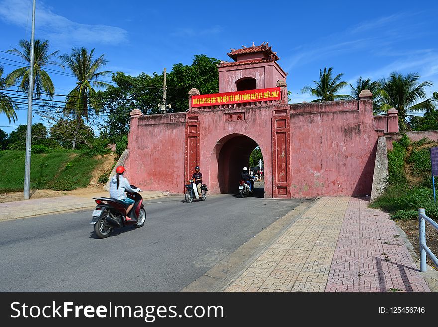 Landmark, Road, Town, Historic Site