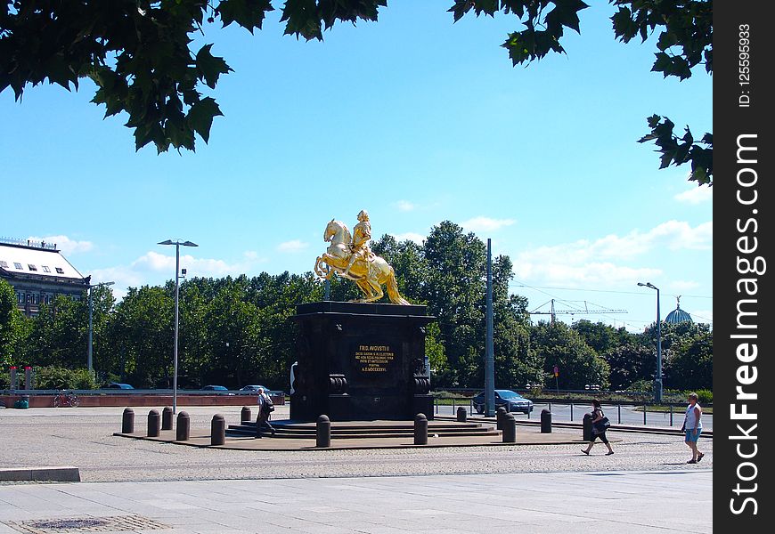 Landmark, Monument, Statue, Tree