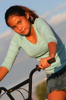 Bike Riding Teen Royalty Free Stock Photography Bike Riding Teen Royalty Free Stock Photography