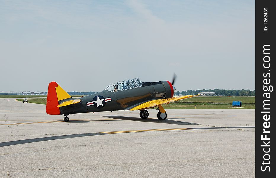 T-6 Wartime trainer airplane