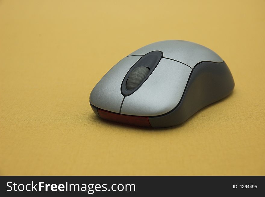 Computer mouse