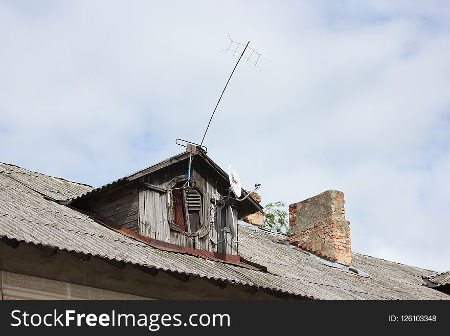 Roof, Sky, Building, Outdoor Structure