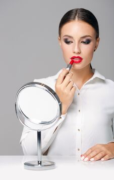 Free Striking Brunette Beauty. Stock Photo - 126365930