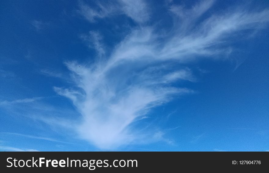 Sky, Cloud, Daytime, Blue