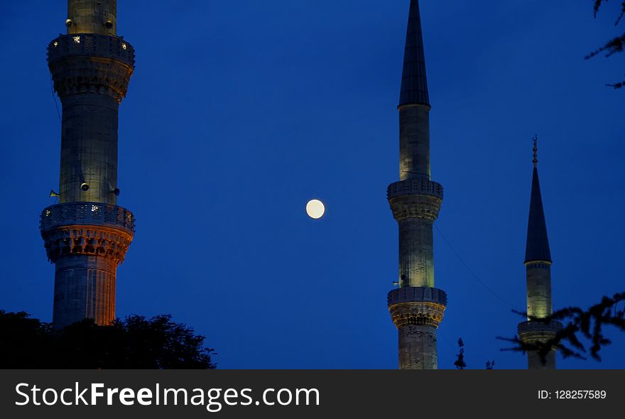 Sky, Spire, Mosque, Building
