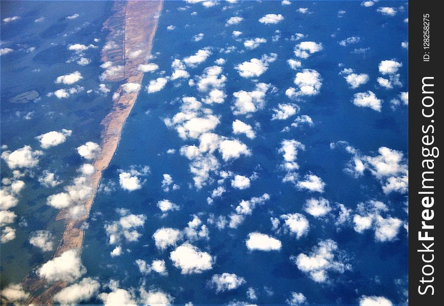 Sky, Water, Atmosphere, Daytime