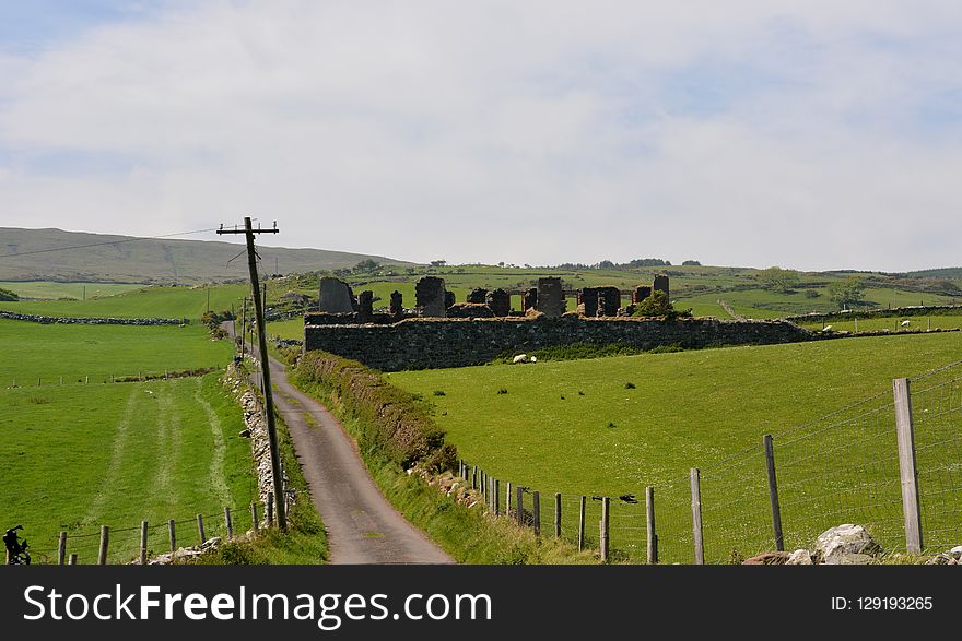 Grassland, Highland, Pasture, Sky