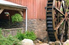 Old Waterwheel Royalty Free Stock Images Old Waterwheel Royalty Free Stock Images