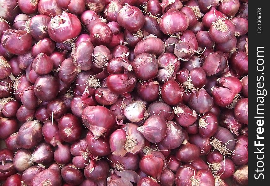 Red onion sold at open market