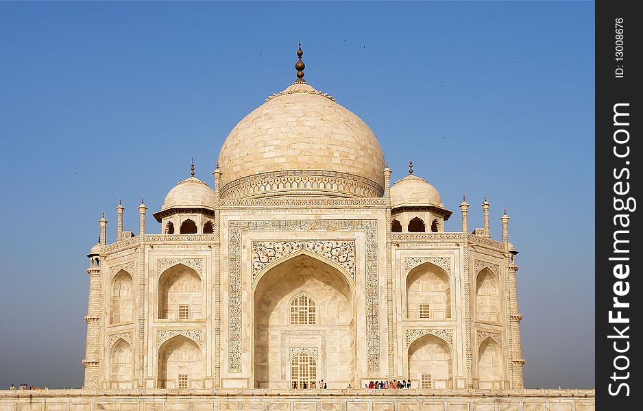 Overview of the Taj Mahal