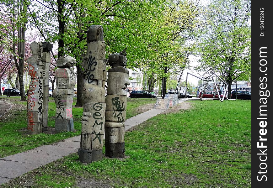 Tree, Sculpture, Outdoor Structure, Park