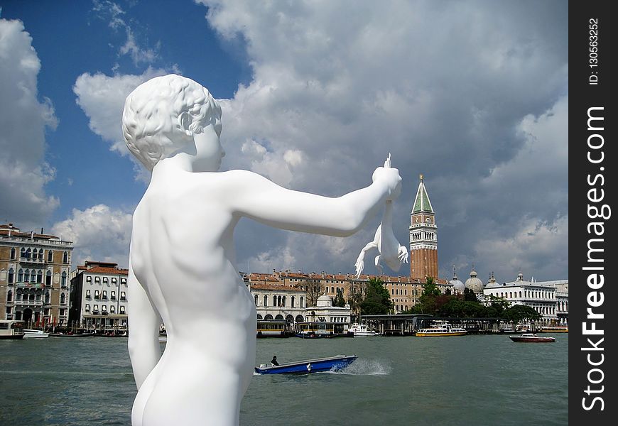 Statue, Landmark, Sky, Water