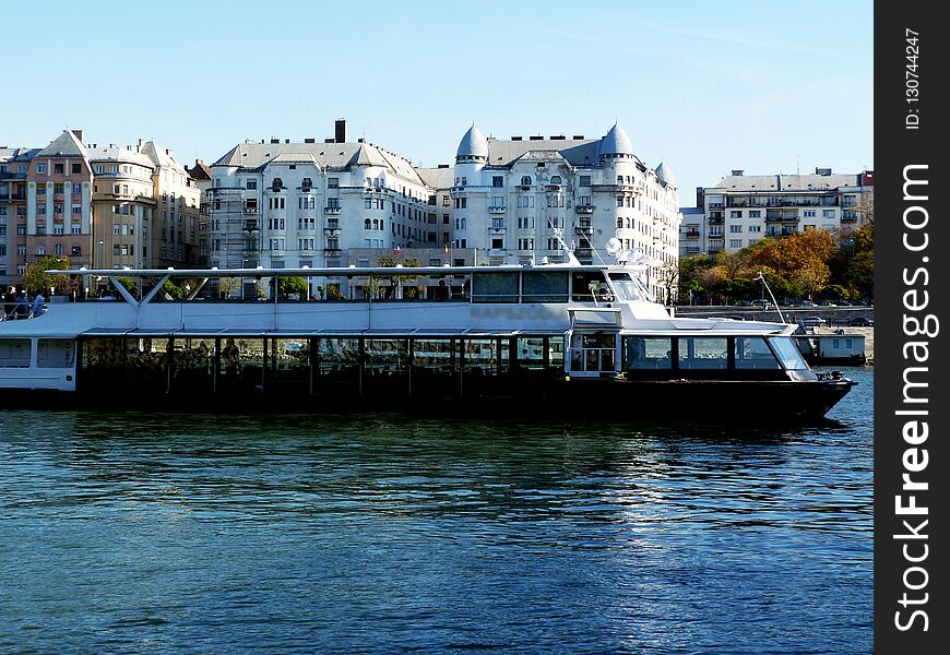 Panoramic view of Budapest with the Danube from the Margaret bridge