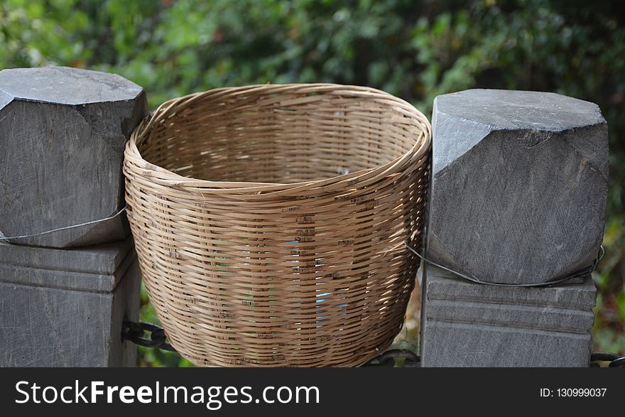 Wicker, Basket