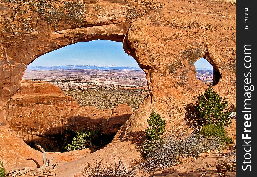 Taken at Arches National Park, Utah.
Canon G5. Taken at Arches National Park, Utah.
Canon G5