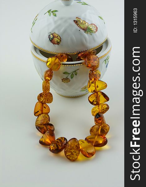 Amber treasure - necklace and bone china vase