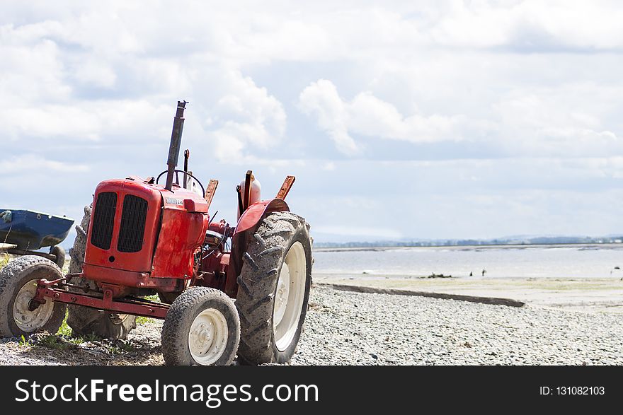 Agricultural Machinery, Tractor, Mode Of Transport, Field