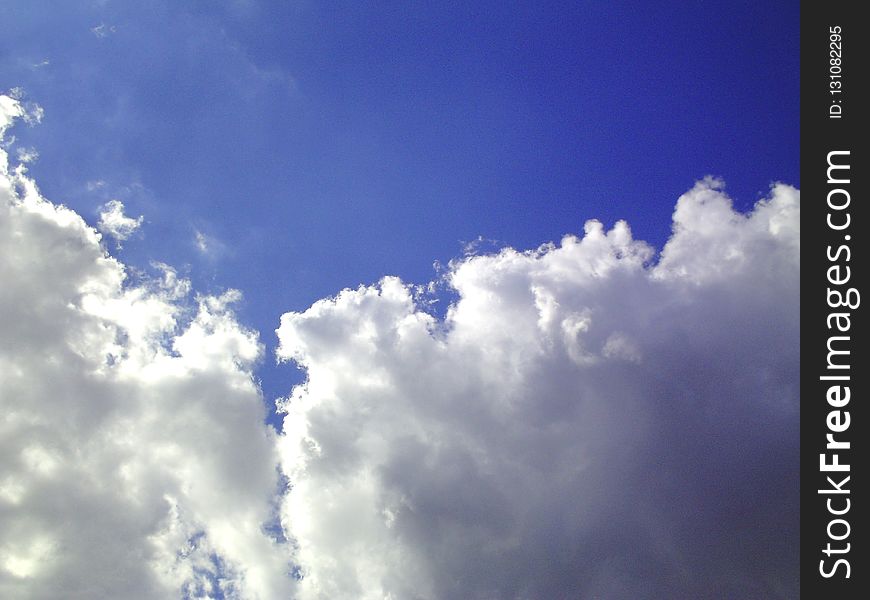 Sky, Cloud, Daytime, Blue