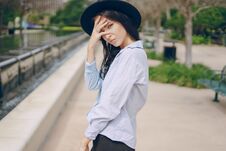 Free Young Model Brunette Royalty Free Stock Photo - 132136405