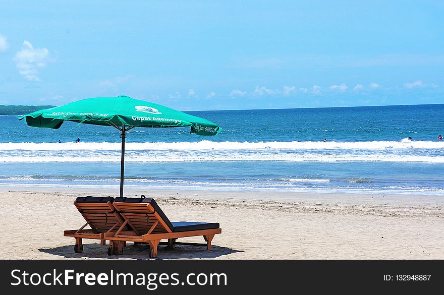 Beach, Sea, Body Of Water, Sky