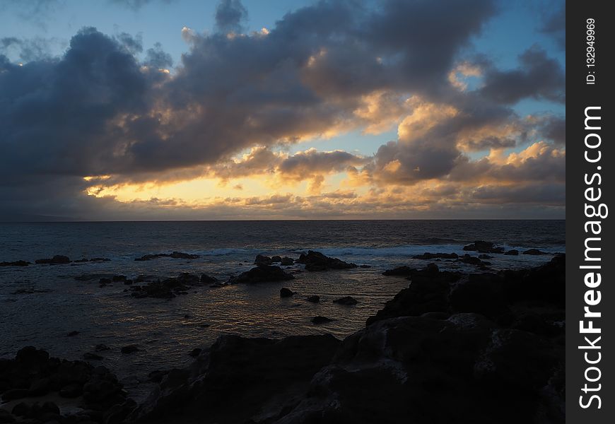 Sea, Sky, Body Of Water, Horizon