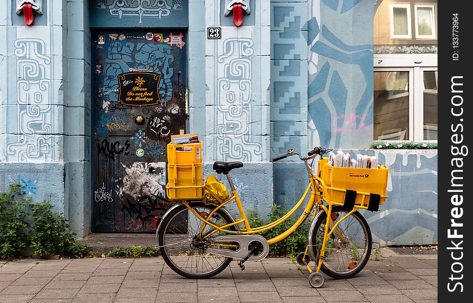 Land Vehicle, Bicycle, Yellow, Vehicle