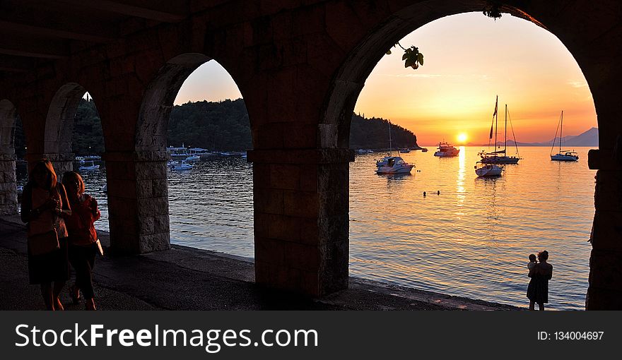 Sky, Reflection, Arch, Water