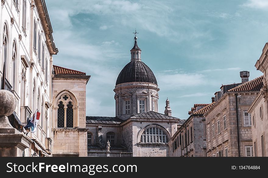 Building, Landmark, Sky, Medieval Architecture