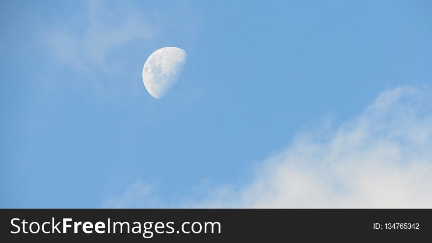 Sky, Daytime, Cloud, Atmosphere