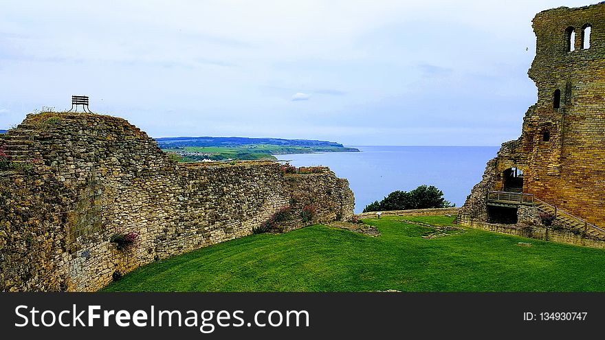 Sky, Promontory, Fortification, Grass