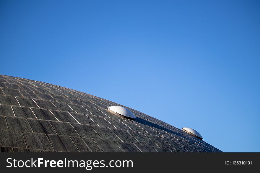 Sky, Daytime, Roof, Cloud