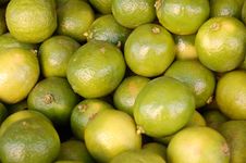 Green Fruit On The Market Royalty Free Stock Images Green Fruit On The Market Royalty Free Stock Images