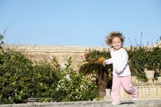 Young Child Running Royalty Free Stock Photography
