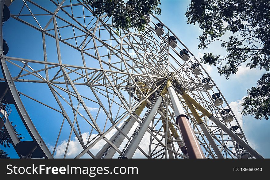 Ferris Wheel, Tourist Attraction, Landmark, Amusement Park