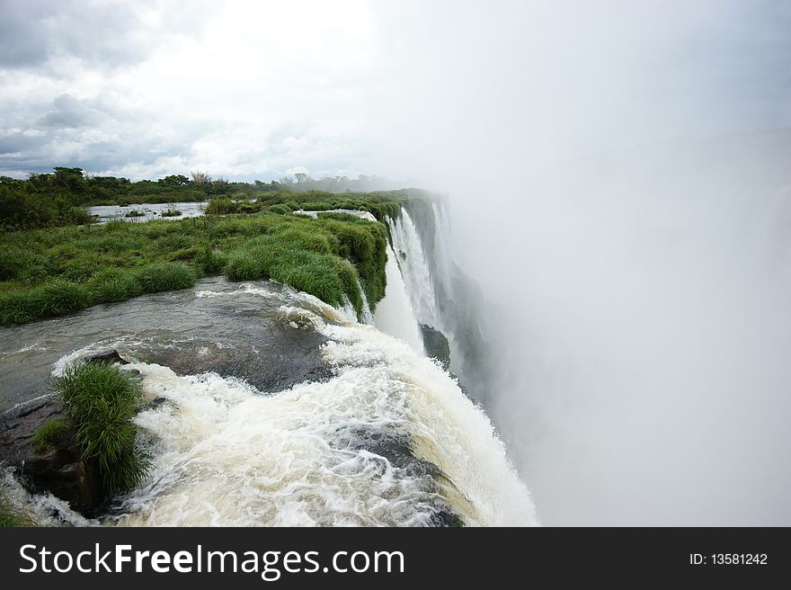 Waterfalls on the argentina brazil border. Waterfalls on the argentina brazil border