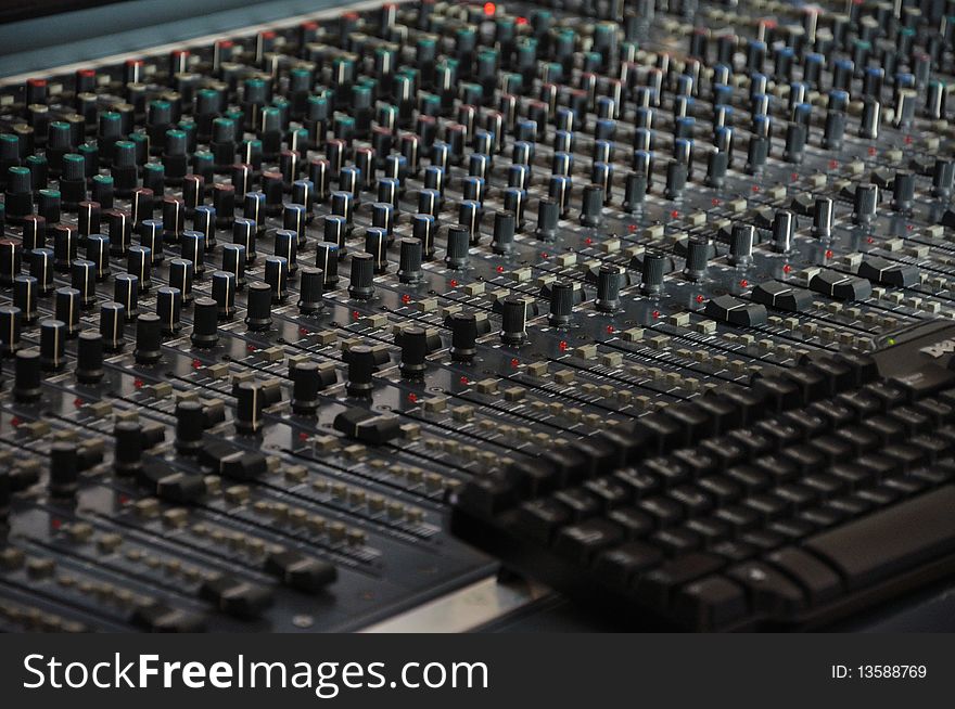The Mixing Desk - Pattern
