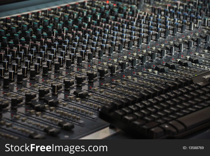 The mixing desk - pattern