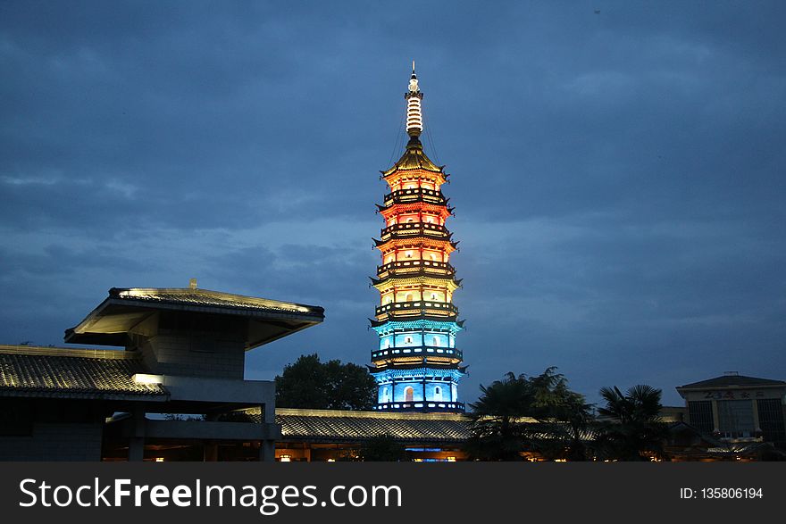 Tower, Landmark, Sky, Tourist Attraction