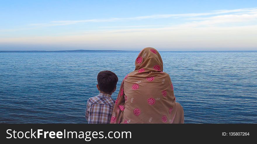 Sea, Body Of Water, Sky, Horizon