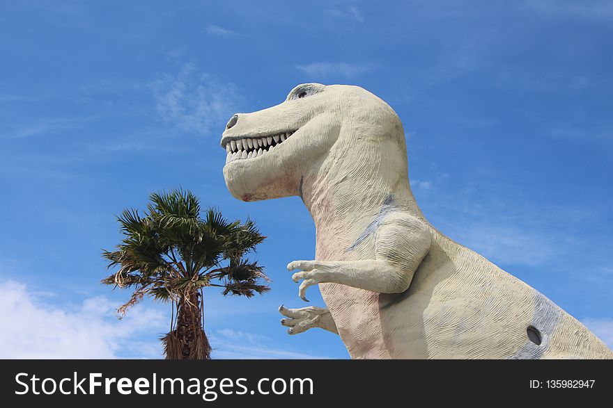 Sky, Dinosaur, Statue, Tyrannosaurus