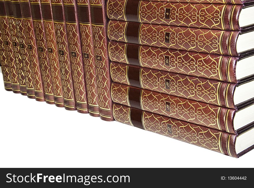 A view of an encyclopedia of old books in good condition. A view of an encyclopedia of old books in good condition