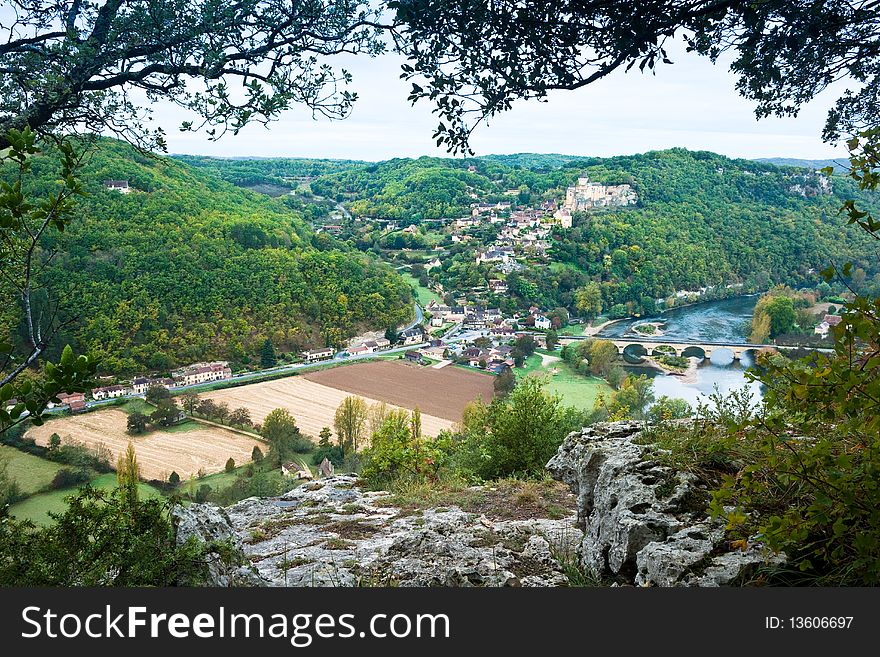 Chateaux Castelnaud and village, Dordogne, Perigord noir, France. Chateaux Castelnaud and village, Dordogne, Perigord noir, France.