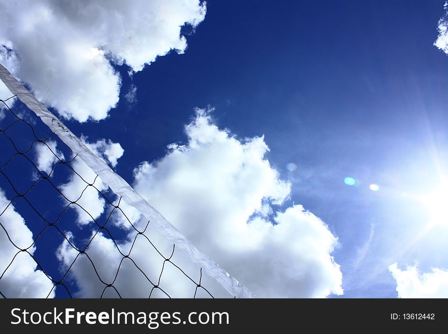 Net and sky, on daylight