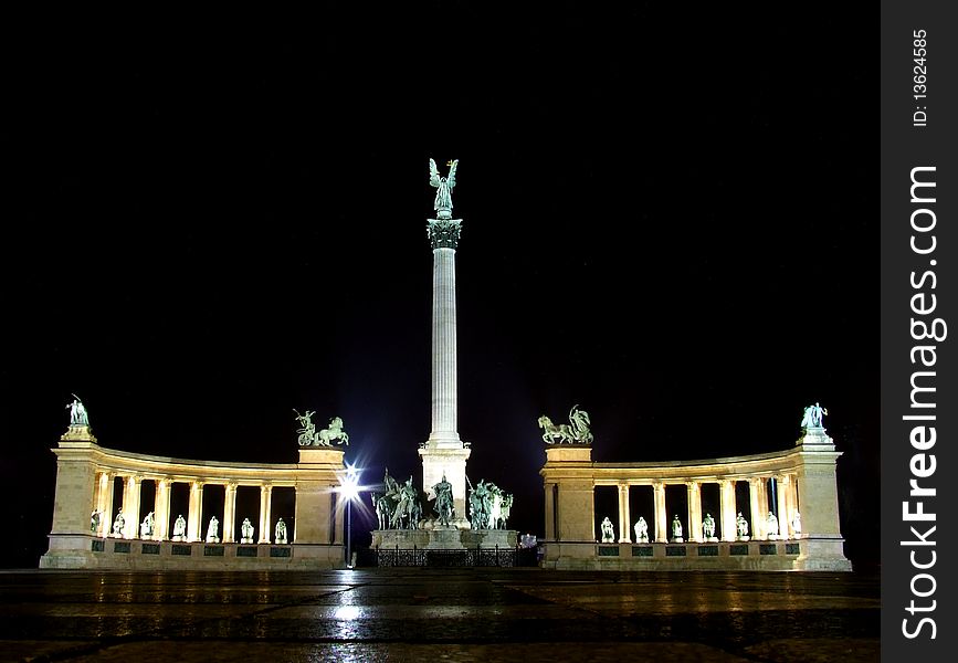 Heroes Square monument, Hungary