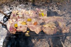 Barbeque Of Row Pork Chops And Ribs Royalty Free Stock Photos